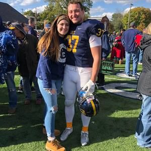 Meet your Posher, Abby